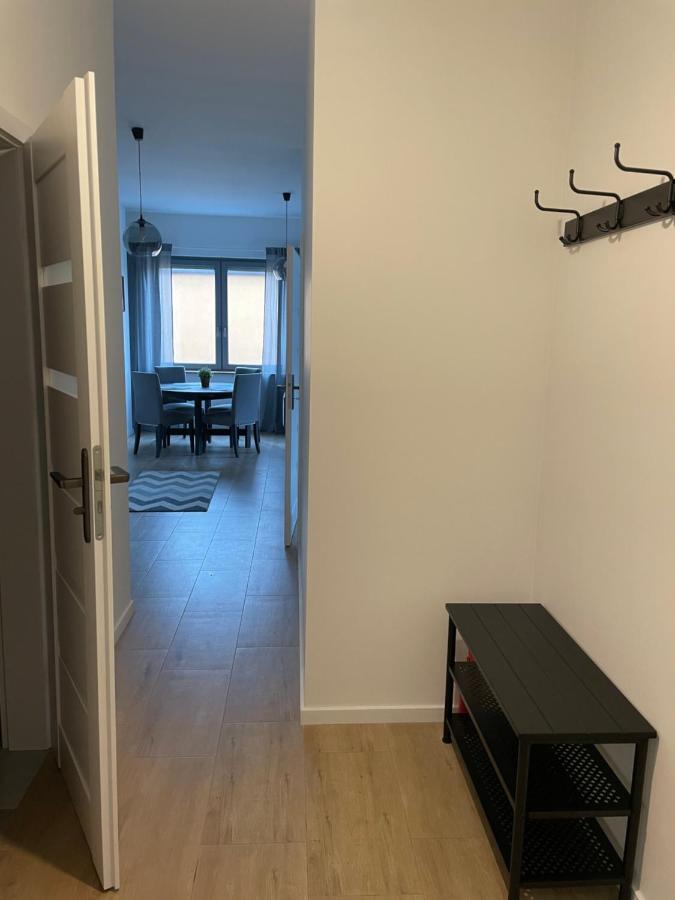 Apartamenty Komorniki 科莫尔尼基 外观 照片